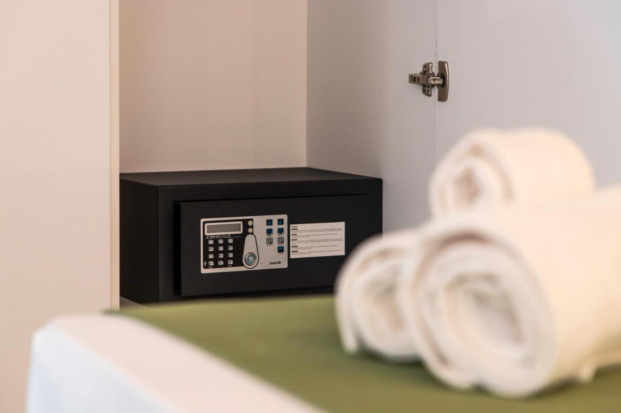 Metropolitan Rooms Cagliari Dış mekan fotoğraf